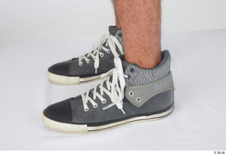 Simeon foot grey sneakers shoes sports 0003.jpg